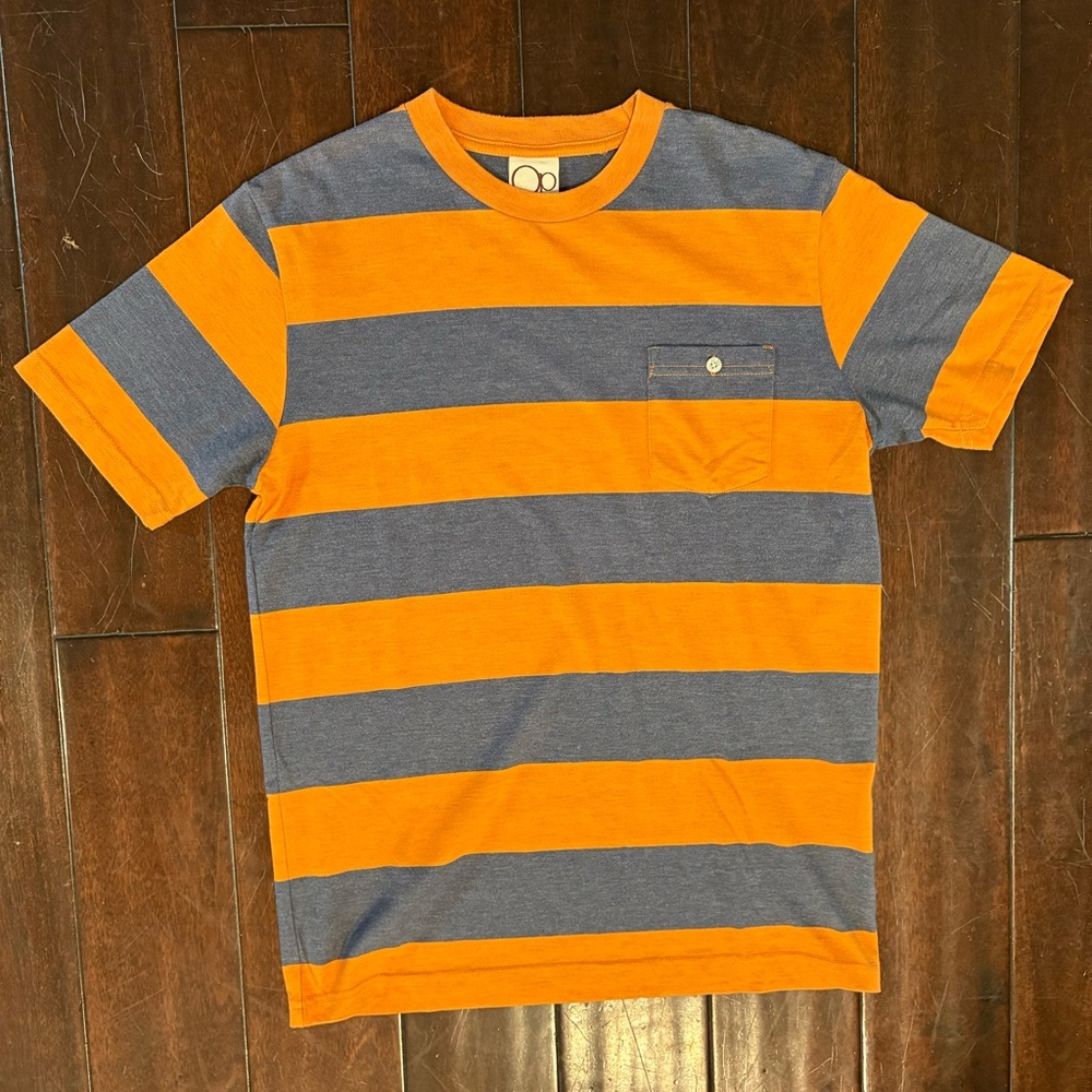 Vintage 1990’s OP Sunwear Orange and Blue Striped Short Sleeve Tee w/pocket